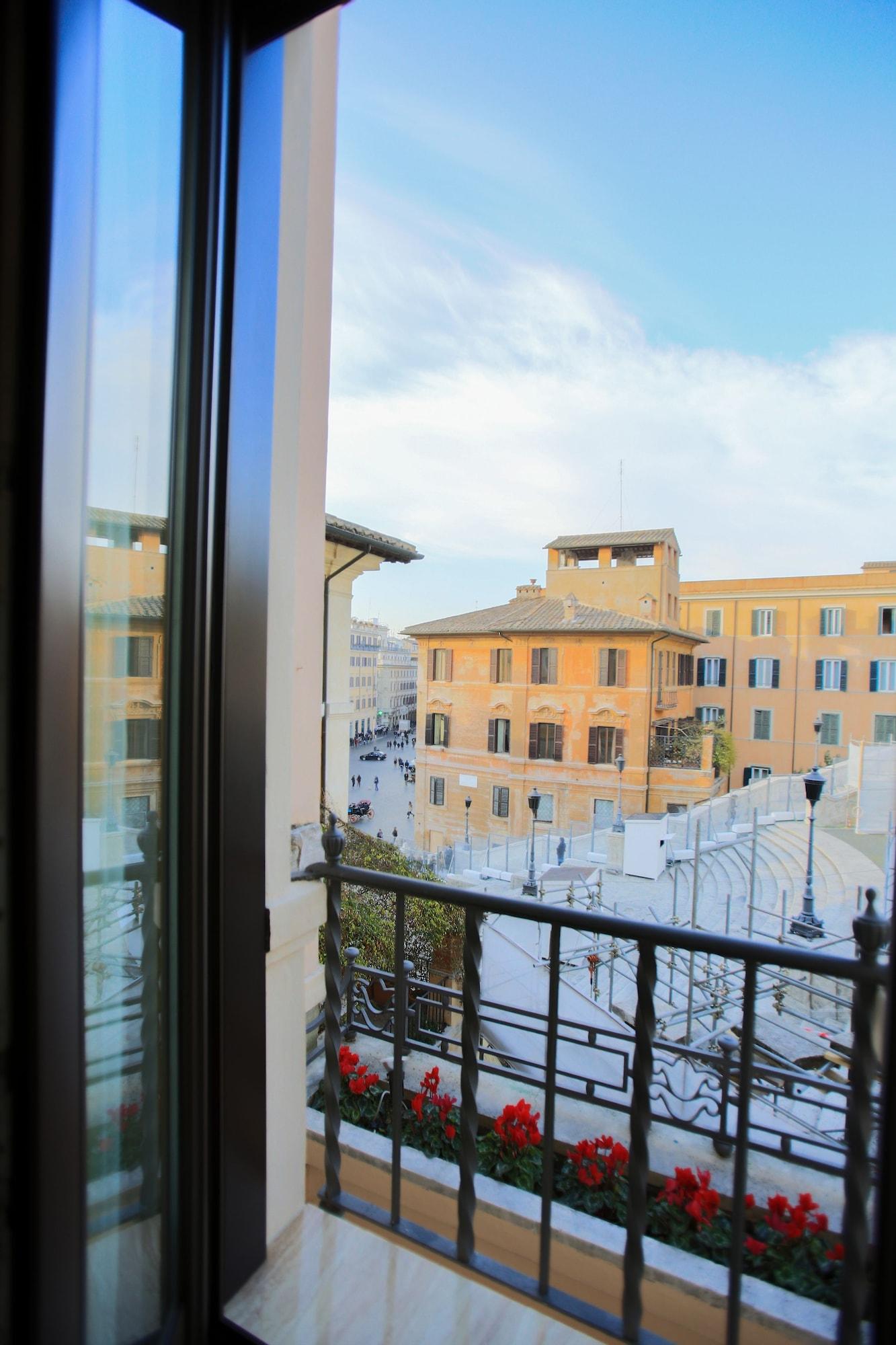 Royal Trinità Dei Monti Hotel
