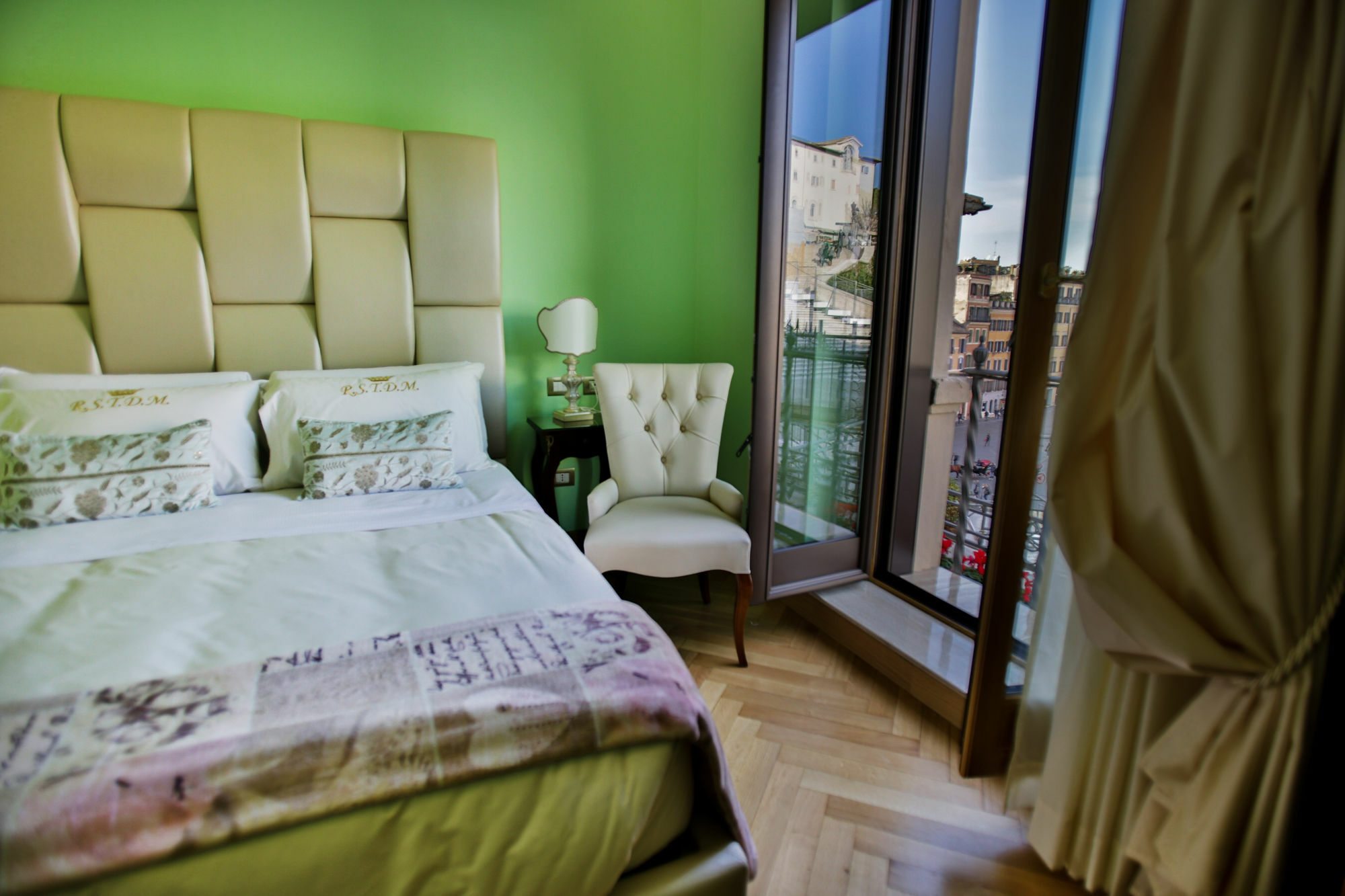 Royal Trinità Dei Monti Hotel